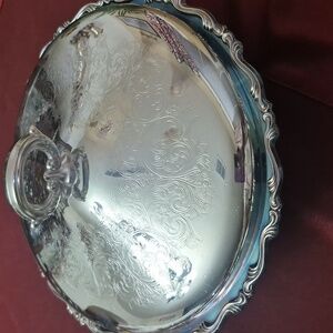 Oneida Georgian Scroll Footed Silver Plate Covered Dish With Liner, 2 Lids